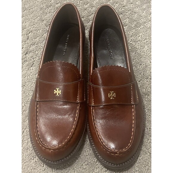 Tory Burch Shoes - TORY BURCH Classic Loafer - Negroni brown Leather Women's Size 6